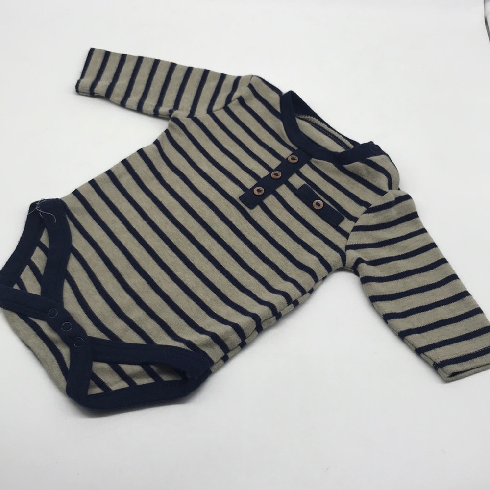 Pack of four baby body suits long sleeves